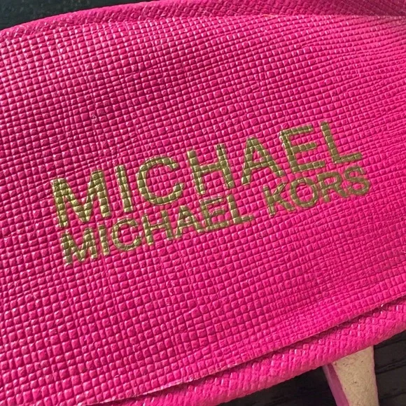Michael Kors Pink Sandals Size 8 NEW - Picture 7 of 9